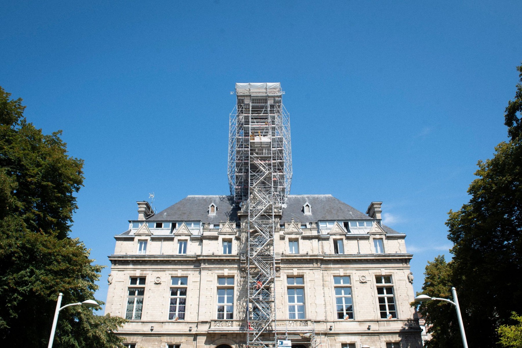 Campanile hôtel de ville