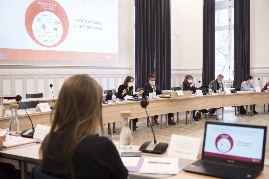 1000 emplois